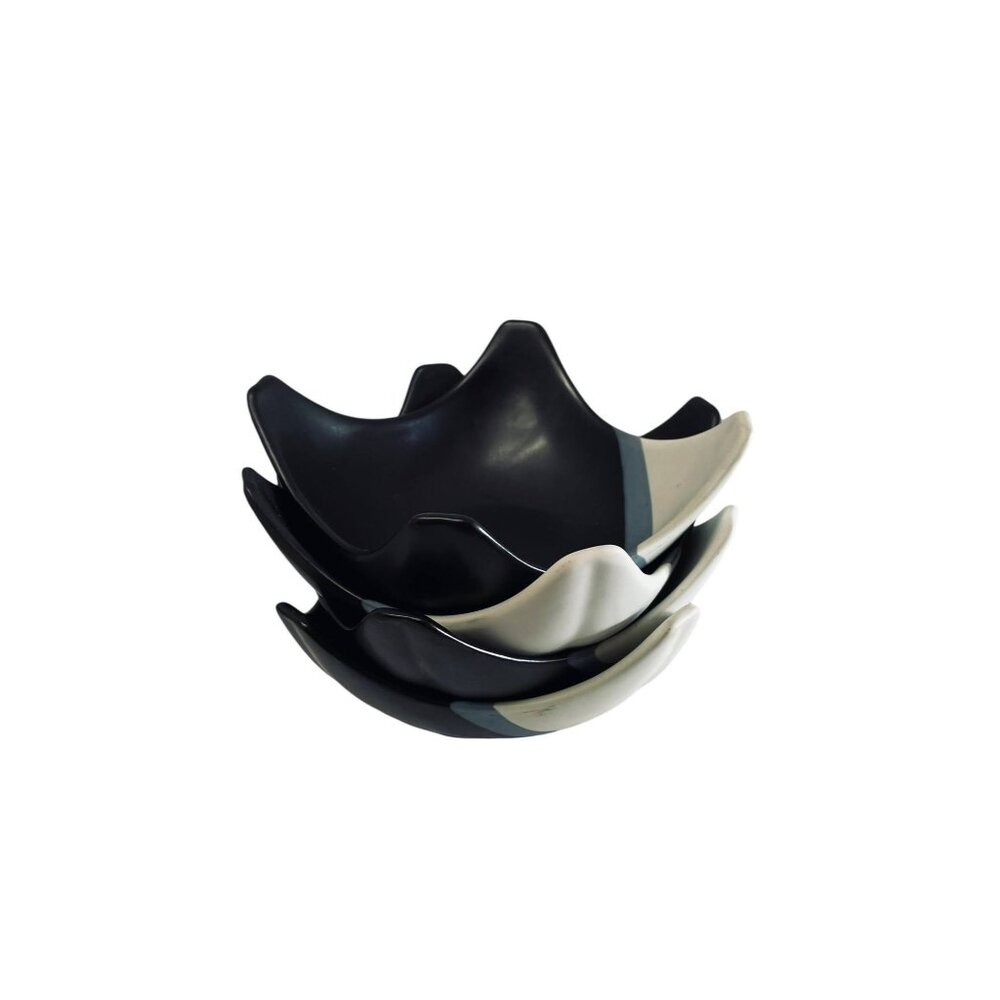 Handkerchief Shape Melamine Salad Bowl 4‎ Cereal Black White 7 1/2"